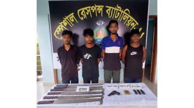 রূপগঞ্জে কিশোর গ্যাং লিডার কুত্তা শ্রাবণ ৩ সহযোগীসহ গ্রেপ্তার