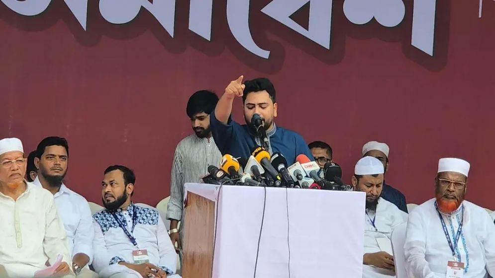 আজকে যত বাধা-বিপত্তি আসুক, আমাদের লং মার্চ চট্টগ্রাম পৌঁছাবেই