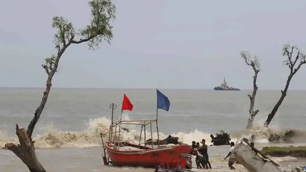 বঙ্গোপসাগরে সুস্পষ্ট লঘুচাপ, ৪৮ ঘণ্টার মধ্যে হতে পারে ঘূর্ণিঝড়ে