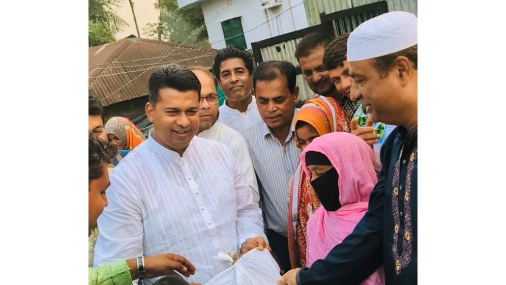 প্রধানমন্ত্রীর দেওয়া ঘরে কেমন আছেন সাজেদা, দেখতে গেলেন ডিসি