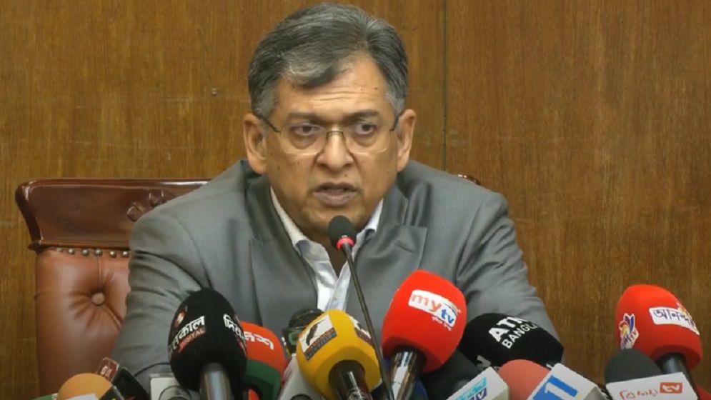 জনআস্থা ধরে রাখা ও আরও শক্তিশালী করাই পুলিশের বড় চ্যালেঞ্জ: স্বরাষ্ট্রমন্ত্রী