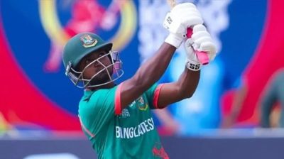এক ওভারে ৬ ছক্কা