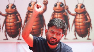 ককরোচ পার্টির প্রধান অভিজিৎ দীপকে আটক