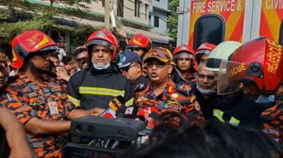 রাসায়নিক, দাহ্য রাবারের কারণে ভয়াবহ রূপ নেয় টঙ্গীর ওষুধ কারখানার আগুন: ফায়ার সার্ভিস