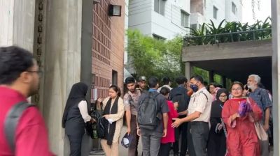 বোমা হামলার হুমকি : ব্র্যাকে তল্লাশি করে প্রবেশ, নিরাপত্তা জোরদার