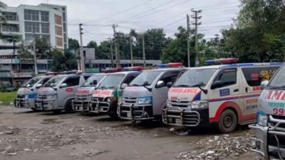 ঢামেকে অ্যাম্বুলেন্স ধর্মঘট ৭ দিনের জন্য স্থগিত