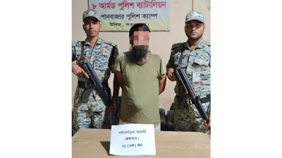 উখিয়ার রোহিঙ্গা ক্যাম্প থেকে ‘ইসলামী মাহাজ’ প্রধান রফিক গ্রেপ্তার