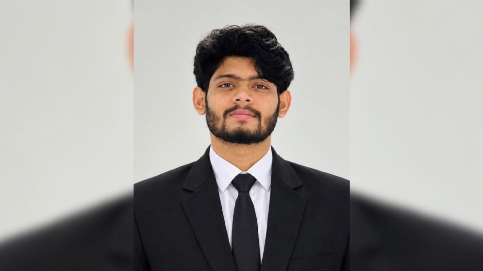 কক্সবাজারে হোটেলের ভুয়া মালিক সেজে তরুণীদের ফাঁদে ফেলত প্রতারক রাজু