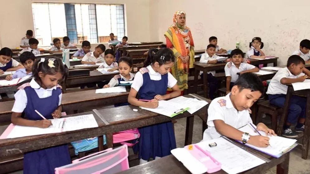 সব বিদ্যালয়ে ভর্তি পরীক্ষা বাতিল চেয়ে রিট